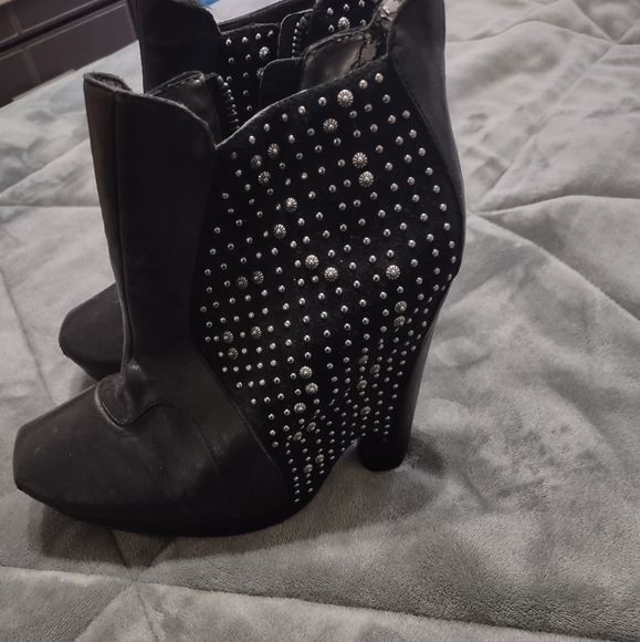 Sam Edelman Zoyla Boot - Picture 2 of 6